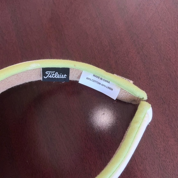 Titleist Vintage Green Visor with Pink Breast Cancer Ribbon - Picture 2 of 4